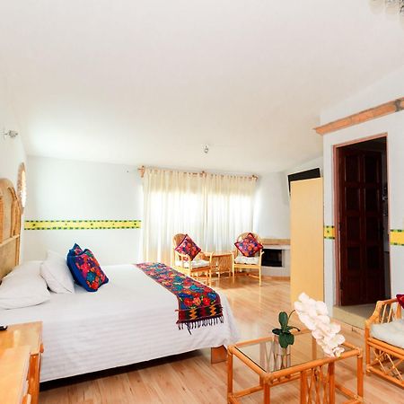 מורליה Hotel Hacienda Montesinos מראה חיצוני תמונה
